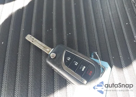 2020 Toyota Camry Se z USA, uszkodzony, nr VIN 4T1G11AK0LU503828